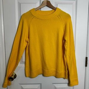 GAP Yellow Crewneck Sweater Cotton Blend Knit Ribbed Hem Size Medium